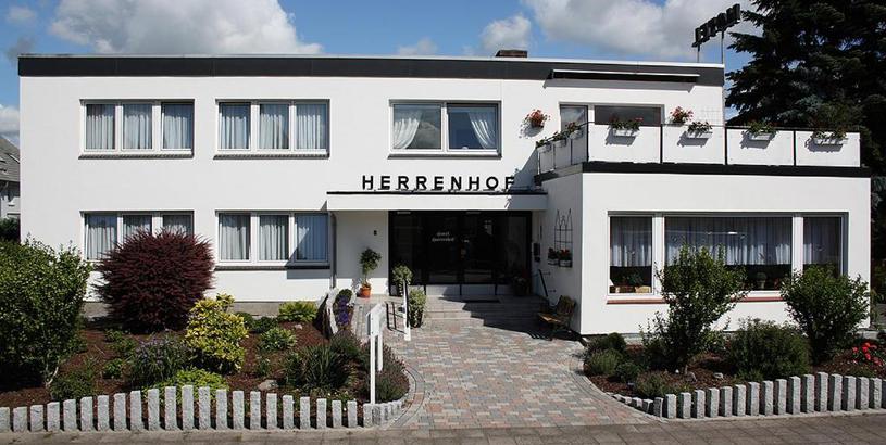 Гостевой дом Hotel Herrenhof