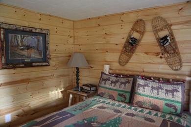 Motel Rowe's Adirondack Cabins of Schroon Lake