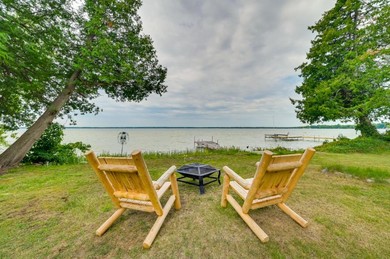 Hotel Lakefront Michigan Abode with Deck, Dock and Fire Pit!