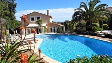 Villa Calme et nature sur la Côte Azur, classé 4 étoiles