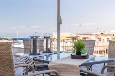 Дом отдыха Spacious Maisonette - Roof Top View of Corfu Port
