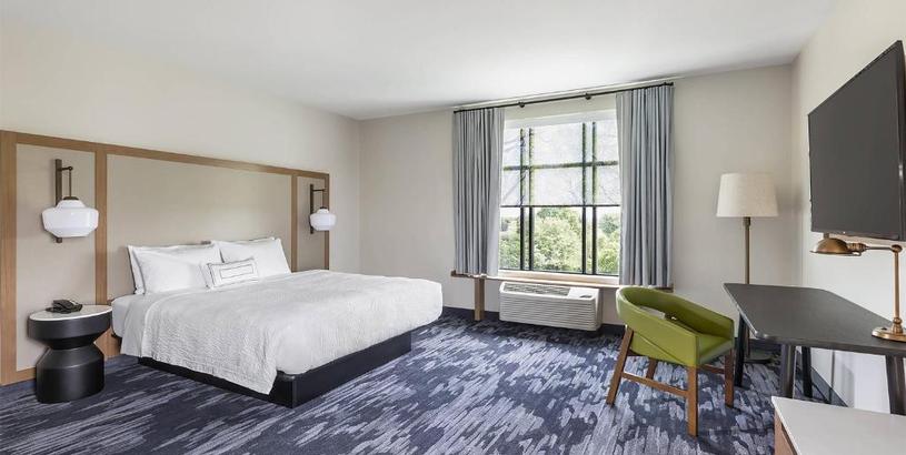Отель Fairfield Inn & Suites by Marriott Minneapolis North/Blaine