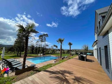 Villa Villa avec piscine, vue mer et campagne.