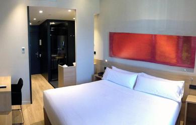 Отель Hotel Àmbit Barcelona