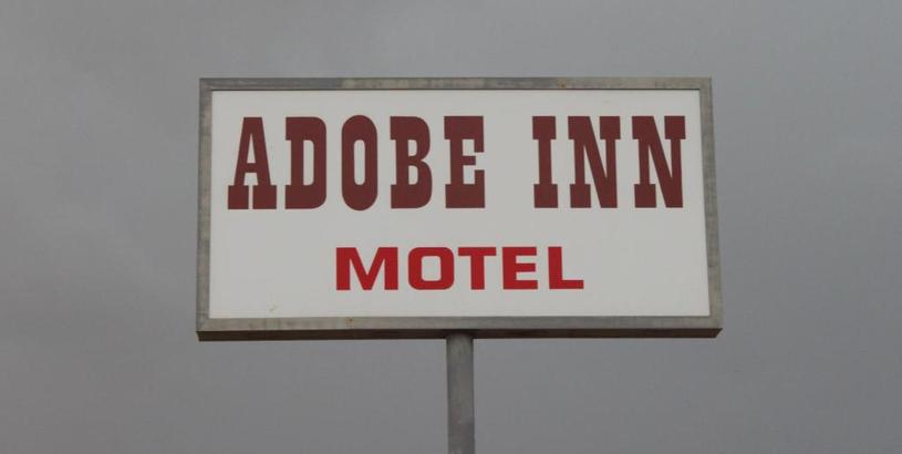 Мотель Adobe Inn Motel
