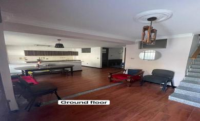Apartments 4 Bedroom Luxurious Furnished G+3 at Summit