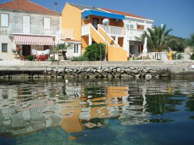 Apartments Apartments by the sea Drace, Peljesac - 11502