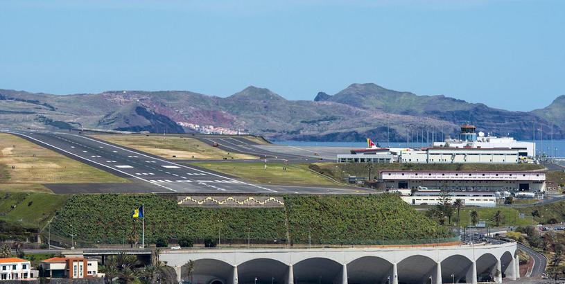 Santa Cruz Airport (RZA), Puerto Santa Cruz, Argentina