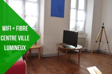 Апартаменты Superbe appartement au centre de Tonnay-Charente