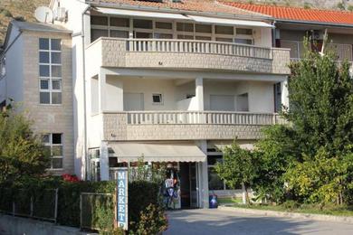 Apartments Studio apartment in Duce with sea view, terrace, air conditioning, WiFi 5062-3