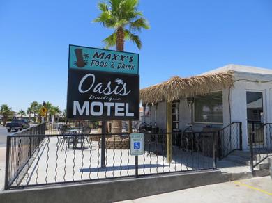 Мотель Oasis Boutique Motel