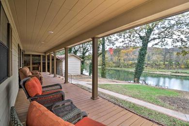 Дом отдыха Waterfront Norfork River Home with Dock-2 Mi to Lake!