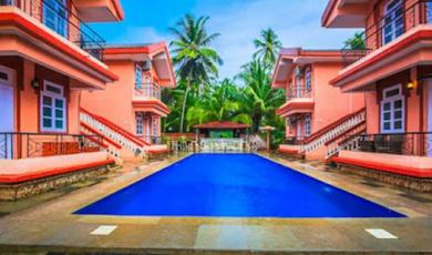 Hotel Rajmahal Beach Resort