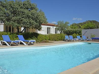 Villa Luxurious Villa in Escales with Pool