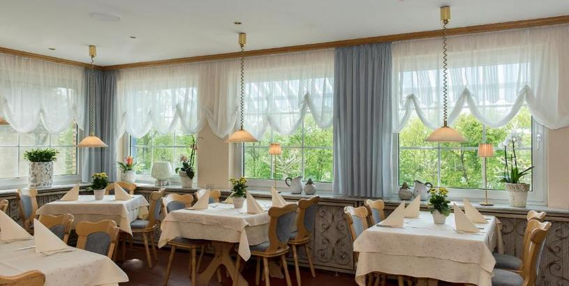 Отель Hotel Restaurant Zum Schiffchen