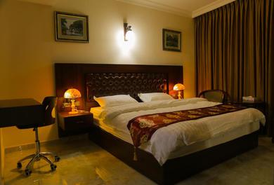 Апарт-отель Qaser Al-Sultan Hotel Suites