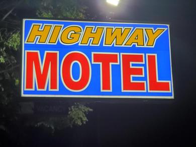 Hotel Highway Motel