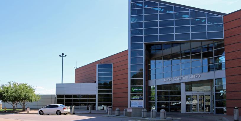 Rocky Mountain Metropolitan Airport (BJC), Денвер, Соединенные Штаты
