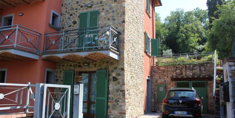 Apartments Peaceful Rural Tuscan Retreat