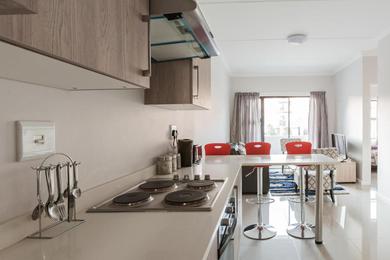 Apartments Alimama Spaces: Chelsea M's Heights