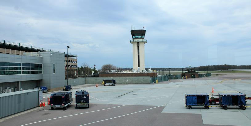 Аэропорт Бёрлингтон (BTV), Южный Берлингтон, Соединенные Штаты
