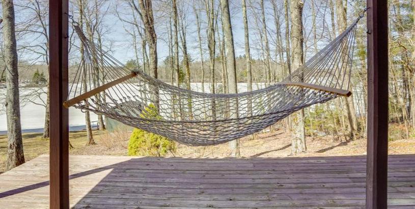Apartments Lakefront Hinsdale Unit Covered Porch with Hammock!