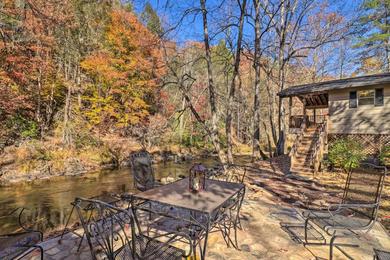 Holiday home Creekside Retreat with Deck, 18 Miles to Wolf Ridge