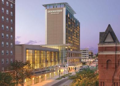 Hotel DoubleTree by Hilton Hotel Cedar Rapids Convention Complex