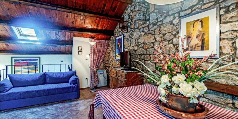 Holiday home Awesome home in Kuna Peljeska with WiFi and 4 Bedrooms