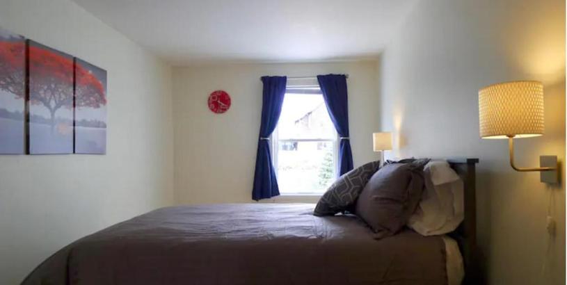 Hotel Private 2 bdrm apt in the HEART of West Point-Walk to academy!