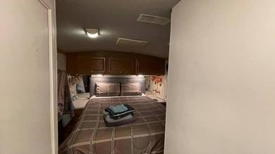 3 Bedroom house and 2 RVs