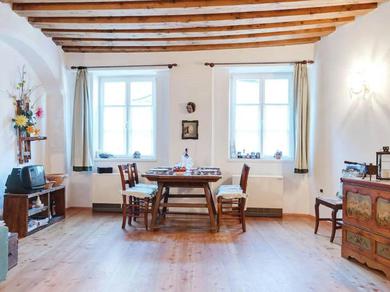 Апартаменты Charming renewed apartment pet allowed in the city center of Brixen