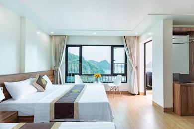 Отель Dzung Lai Bay View Hotel