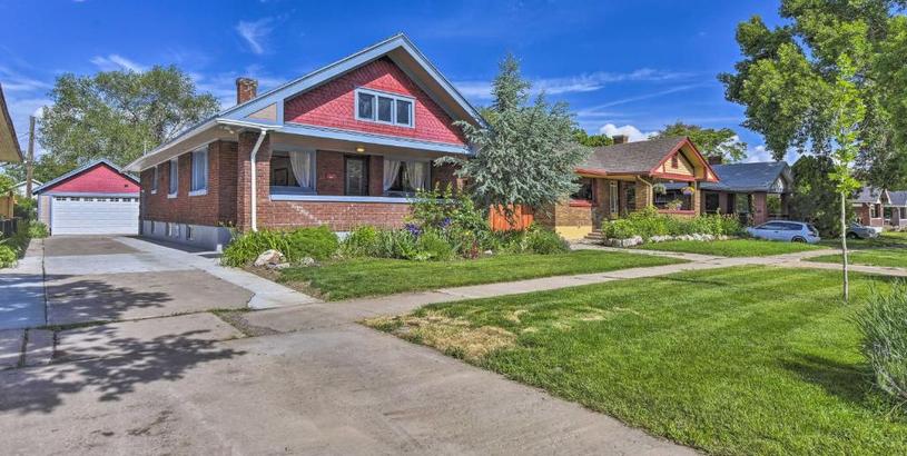 Holiday home Charming Historic Ogden Home with Private Backyard!