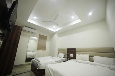Отель Hotel Shri Ram Residency