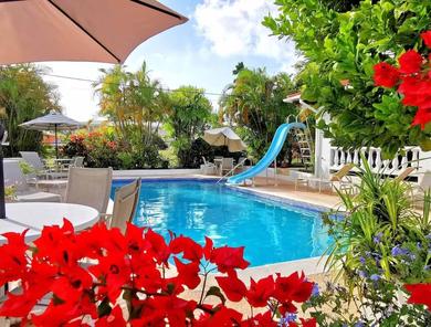 Апартаменты Barbados Apartment 1 bed, 1 bath with Pool, Patio & Garden