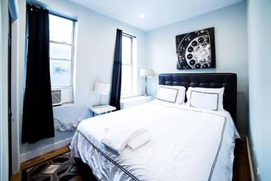 Апартаменты NEWLY RENOVATED HEART OF LOWER EAST SIDE 2BR 1BA, 5 MIN WALK TO SOHO, 1 BLOCK TO WHOLE FOODS, WASHER DRYER!