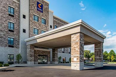 Отель Comfort Suites Grove City - Columbus South