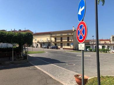 Hotel Basilicata, vicino Matera alloggio ampio, arredato