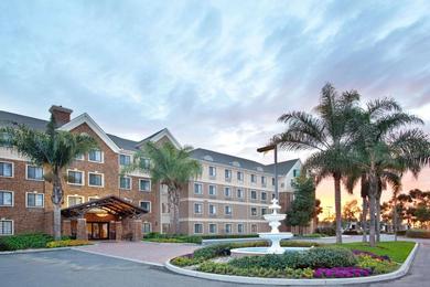 Отель Sonesta ES Suites San Diego - Sorrento Mesa