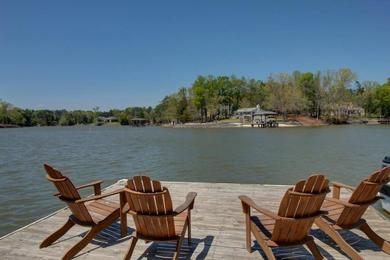 Holiday home Lakefront paradise 2 bedroom getaway on Lake Wylie Dock Beach Palisades area