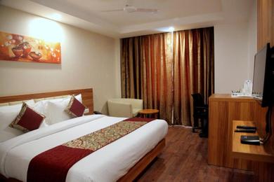 Hotel Le Roi Jammu - Near Jammu Railway Station