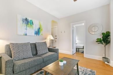 Apartments Real Comfort in a 2BR APT close to Wrigley Field - Grace 3