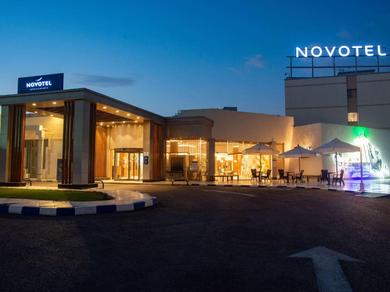 Отель Novotel Cairo Airport