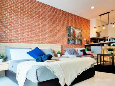 Апартаменты Mercu Summer Suites by RS Homes
