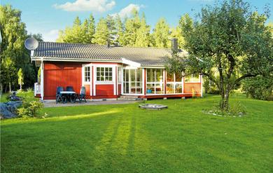 Holiday home Awesome home in Ambjörnarp with Sauna, WiFi and 4 Bedrooms