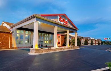Hotel Red Roof Inn & Suites Wilmington – New Castle