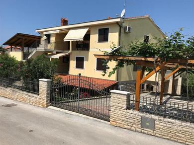  Apartment Villa-Bukvic