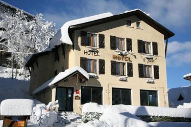 Отель Hôtel Le Glacier