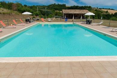 Hotel L'Aurora B&B - Rural Villa With Private Pool & Panoramic View Near Montelparo